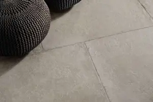 GREY NAT/RET
